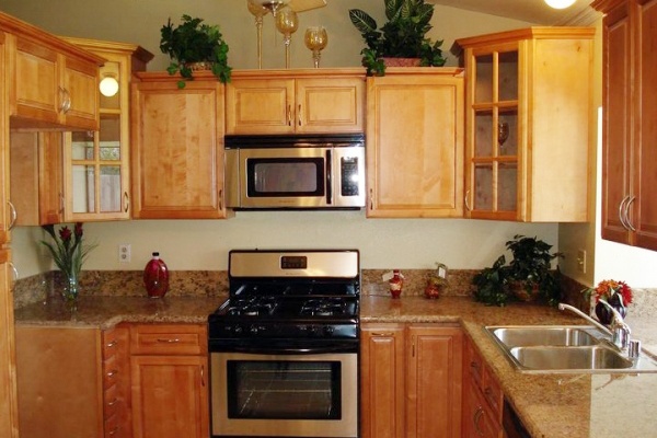 Spice Maple Kitchen Cabinet Pictures